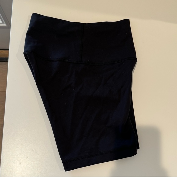 Lululemon Wunder Train High-Rise Short 6” - Picture 5 of 5